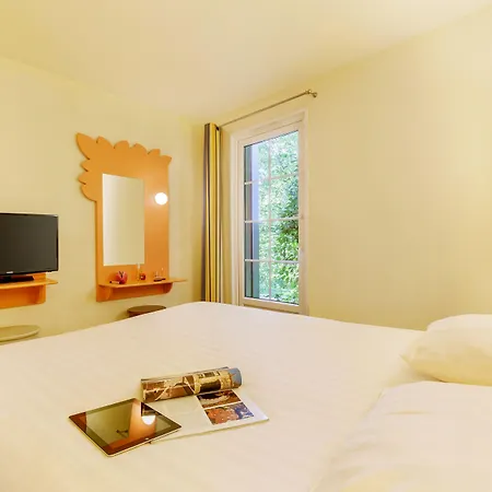 Center Parcs Le D'ailette פארק נופש 5*