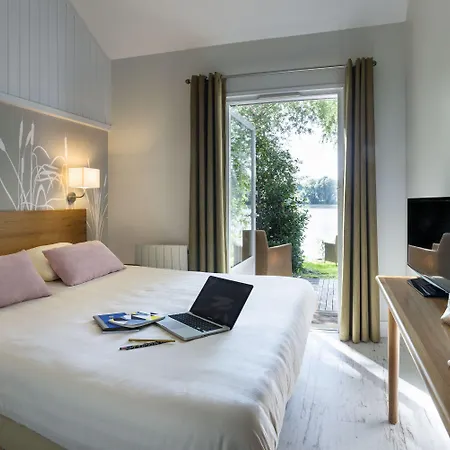 Center Parcs Le D'ailette פארק נופש 5*