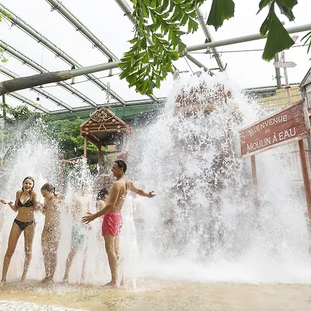 Center Parcs Le D'ailette פארק נופש 5*