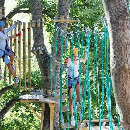 ホリデーパーク Center Parcs Le D'ailette